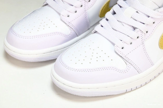 Jordan 1 Barely Low Grape DC0774-501 0726